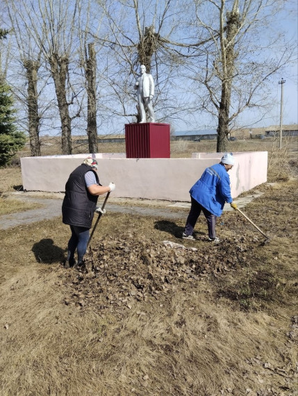 04 апреля во всех населённых пунктов поселения прошли весенние субботники. Проведена работа по очистке территории парков от мусора и сухой травы, а также прилегающих территорий.. 04 апреля во всех населённых пунктов поселения прошли весенние субботники. Проведена работа по очистке территории парков от мусора и сухой травы, а также прилегающих территорий..